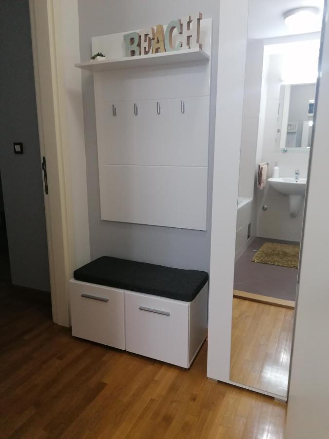 Belville, Suncokret 34 * Белград